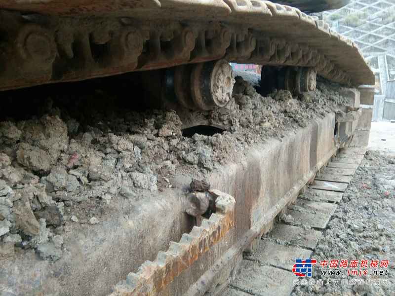 贵州出售转让二手8890小时2010年沃尔沃EC240B挖掘机