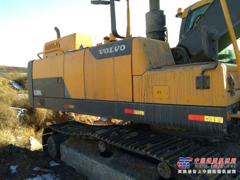 内蒙古出售转让二手2400小时2012年沃尔沃EC380DL挖掘机