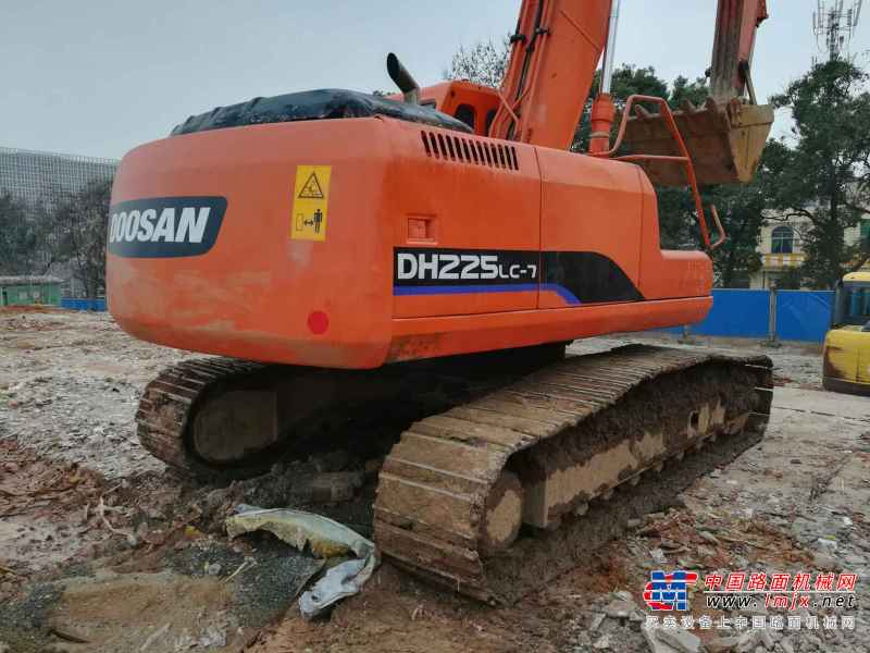 湖南出售转让二手7000小时2010年斗山DH220LC挖掘机