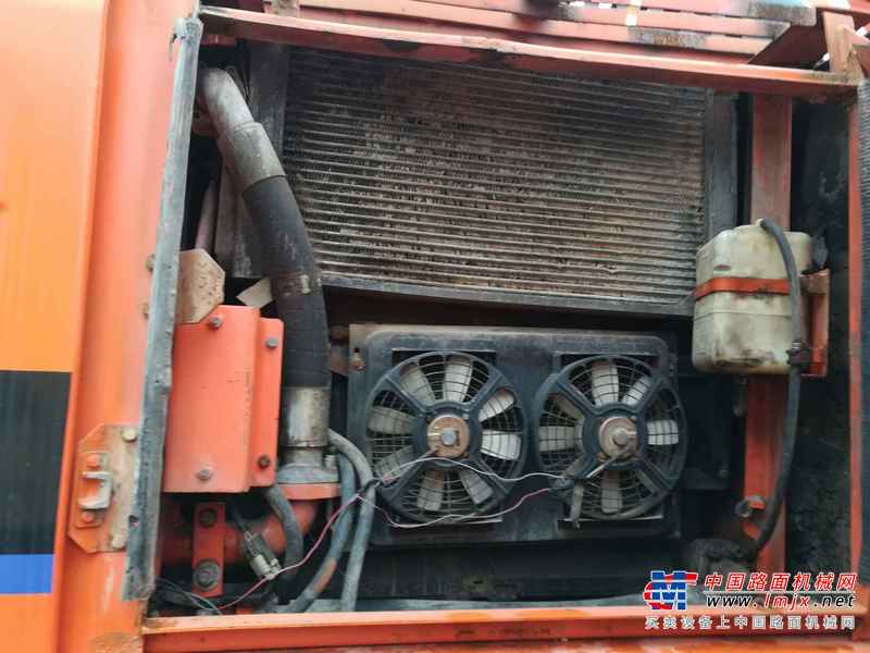 湖南出售转让二手5100小时2010年斗山DH225LC挖掘机