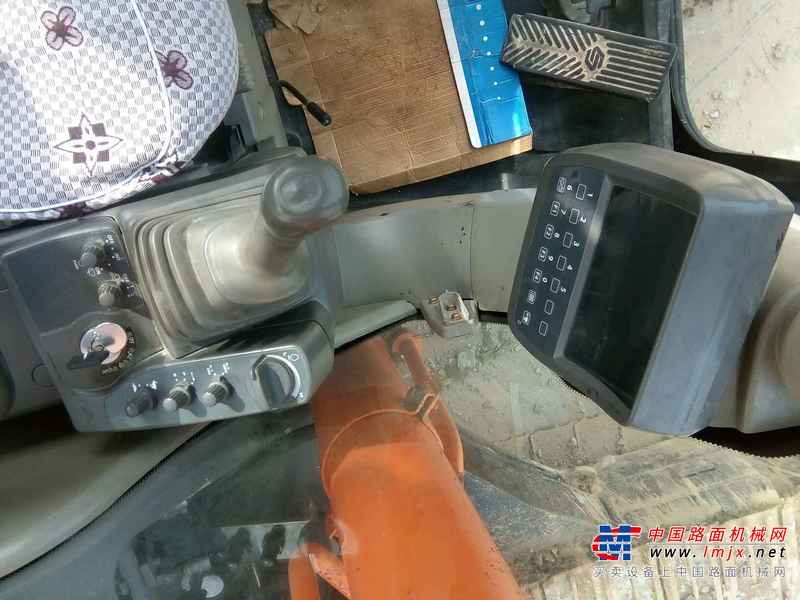 贵州出售转让二手8909小时2009年日立ZX240挖掘机