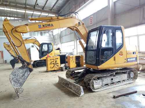 安徽出售转让二手5700小时2013年厦工XG808挖掘机