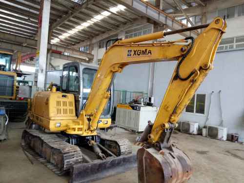 安徽出售转让二手3600小时2014年厦工XG806挖掘机