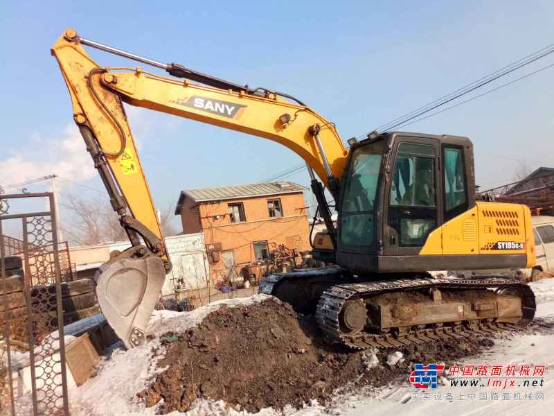 黑龙江出售转让二手4000小时2015年三一重工SY135C挖掘机