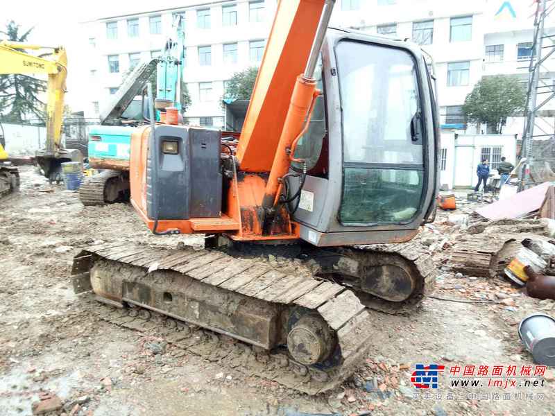 安徽出售转让二手5500小时2012年日立ZX70挖掘机