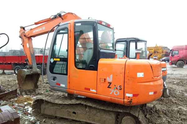 安徽出售转让二手5500小时2012年日立ZX70挖掘机