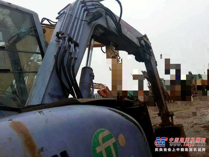 贵州出售转让二手11800小时2003年日立EX55UR挖掘机