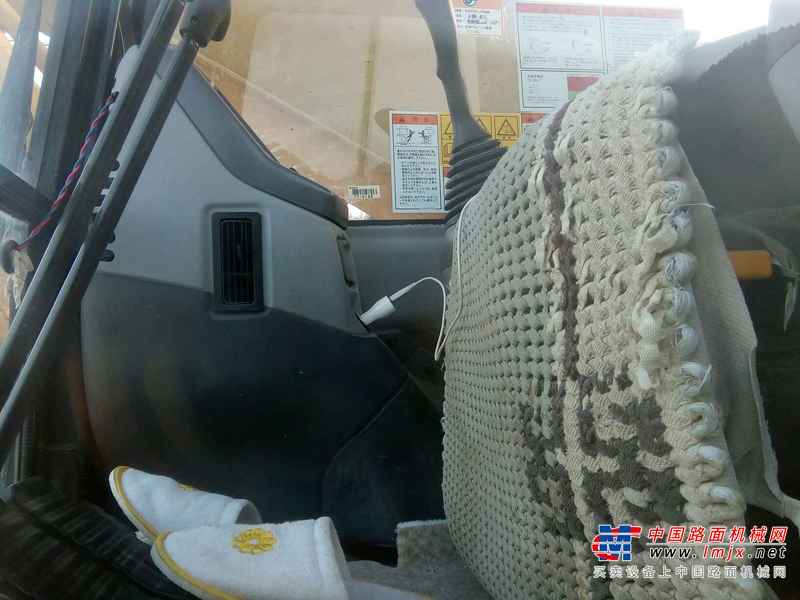 贵州出售转让二手8300小时2007年小松PC200挖掘机