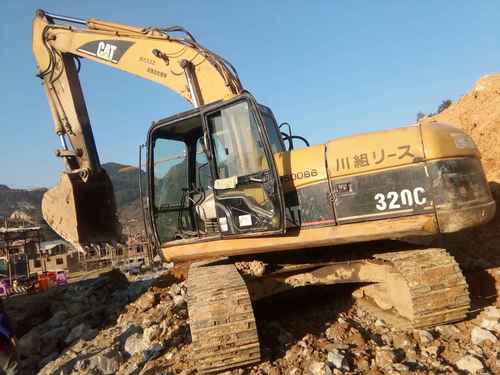 贵州出售转让二手8600小时2006年卡特彼勒320C挖掘机