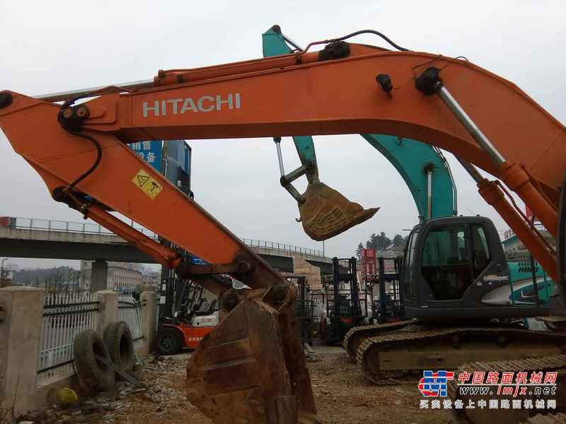 贵州出售转让二手7908小时2010年日立ZX240挖掘机