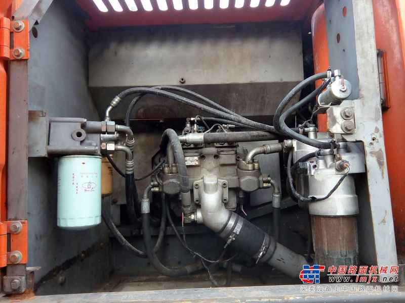 贵州出售转让二手8988小时2011年日立ZX250H挖掘机