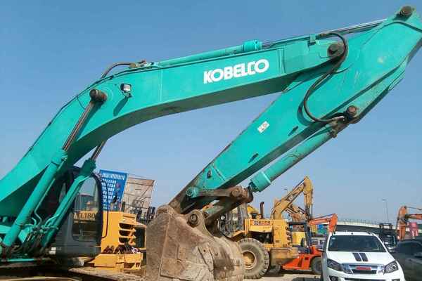贵州出售转让二手6889小时2011年神钢SK350LC挖掘机