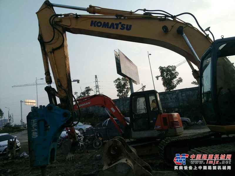 贵州出售转让二手8930小时2010年柳工CLG225C挖掘机