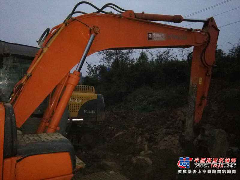 贵州出售转让二手6480小时2011年日立EX120挖掘机