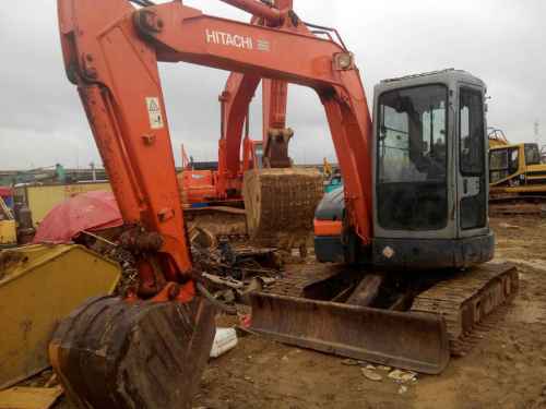 云南出售转让二手8000小时2009年日立EX55UR挖掘机