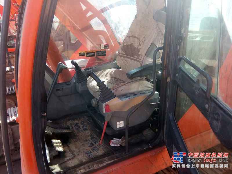 贵州出售转让二手8870小时2010年斗山DX260LC挖掘机