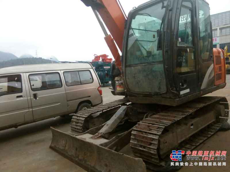 贵州出售转让二手3800小时2013年日立ZX70挖掘机