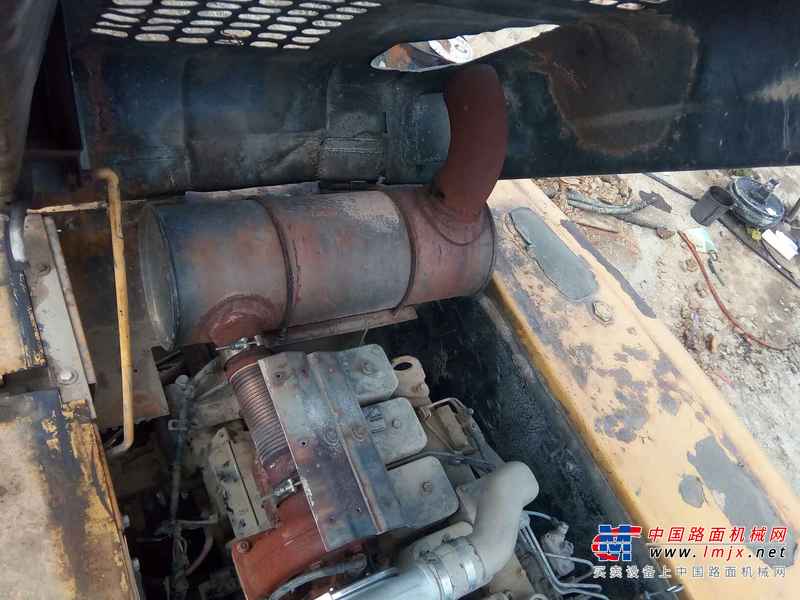 贵州出售转让二手8600小时2010年柳工CLG225C挖掘机