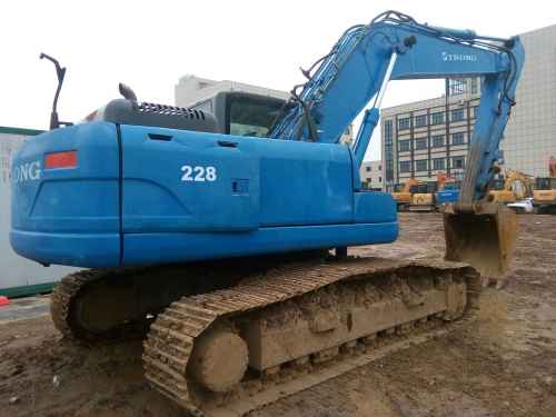 贵州出售转让二手6808小时2010年山重建机GC228挖掘机