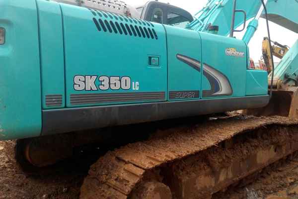 云南出售转让二手4800小时2011年神钢SK350LC挖掘机
