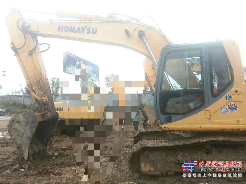 贵州出售转让二手8600小时2010年柳工CLG225C挖掘机