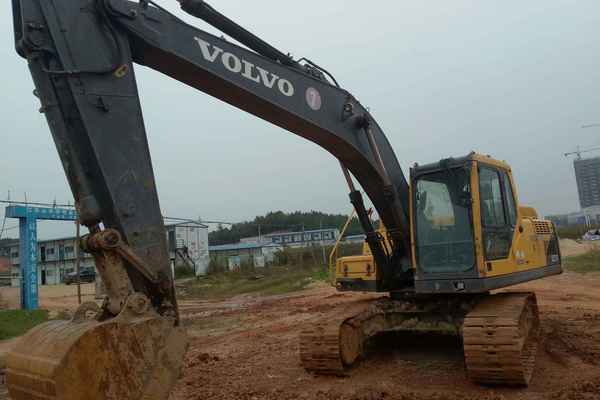 江西出售转让二手8600小时2010年沃尔沃EC210B挖掘机