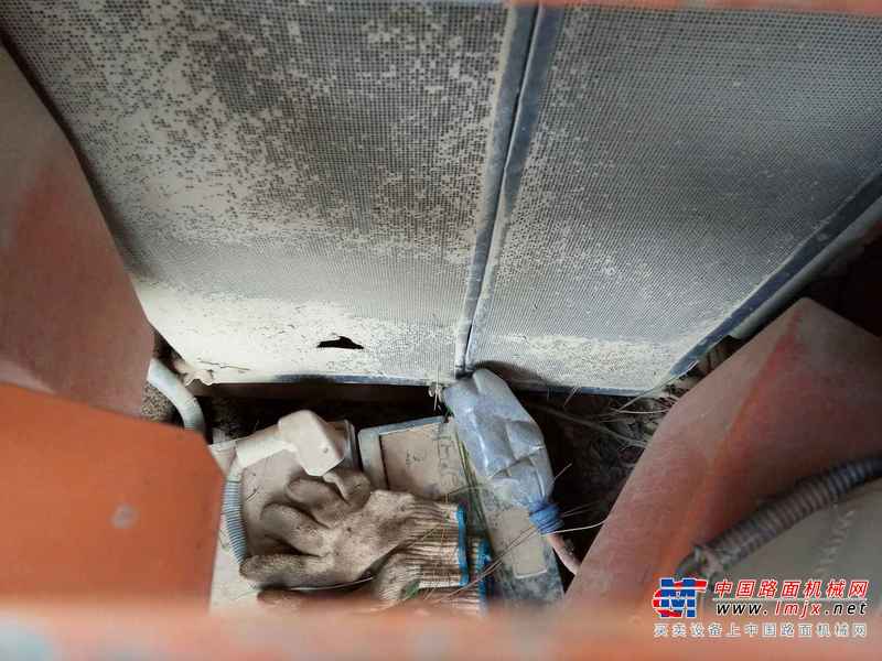江西出售转让二手7800小时2009年日立ZX60挖掘机
