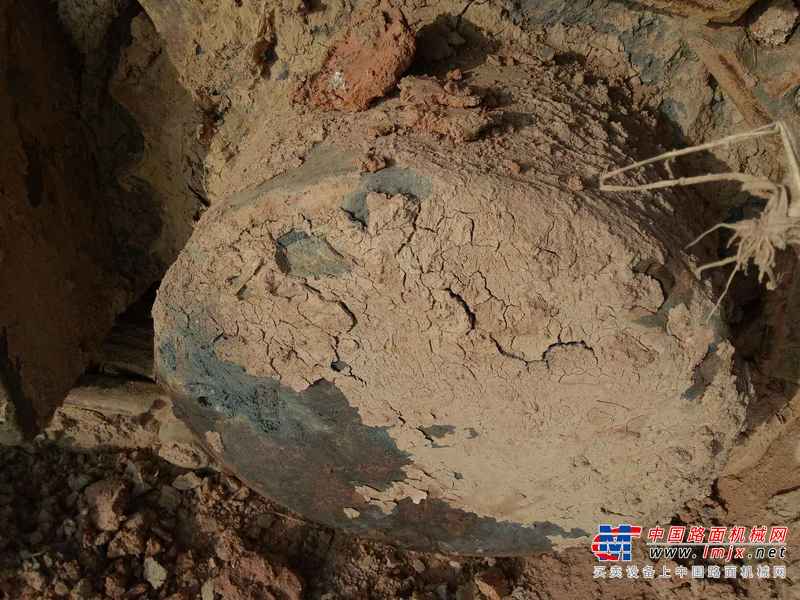江西出售转让二手6552小时2011年神钢SK260LC挖掘机