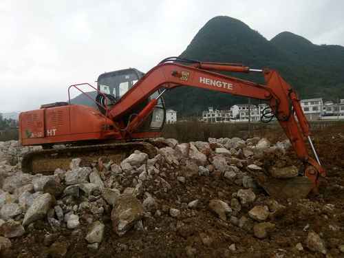 贵州出售转让二手8608小时2008年恒特重工HT80挖掘机