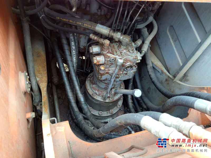 江西出售转让二手8600小时2009年日立ZX120挖掘机