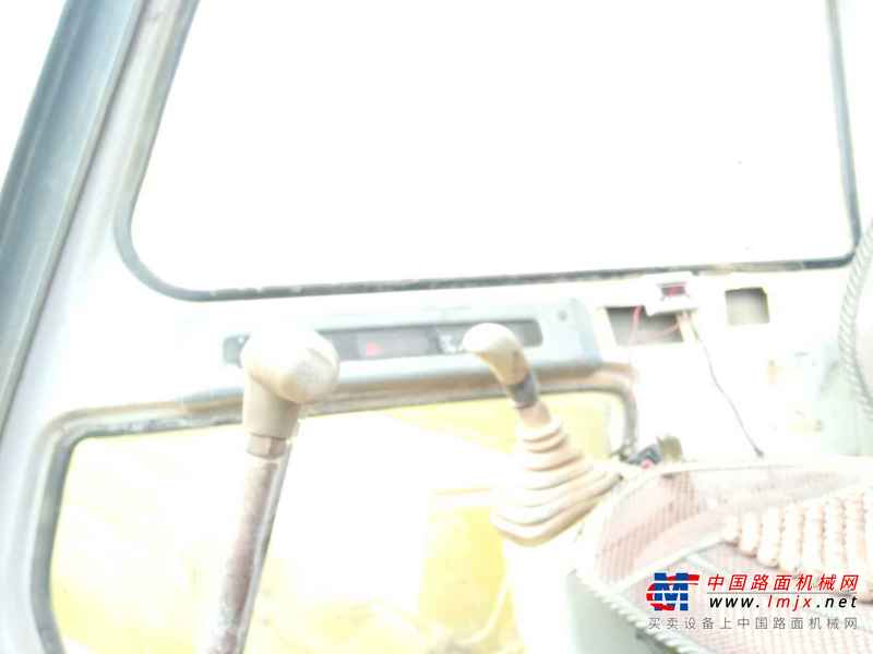 江西出售转让二手13000小时2002年住友SH120A2挖掘机