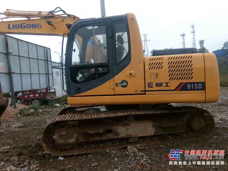 贵州出售转让二手7806小时2011年柳工CLG915D挖掘机