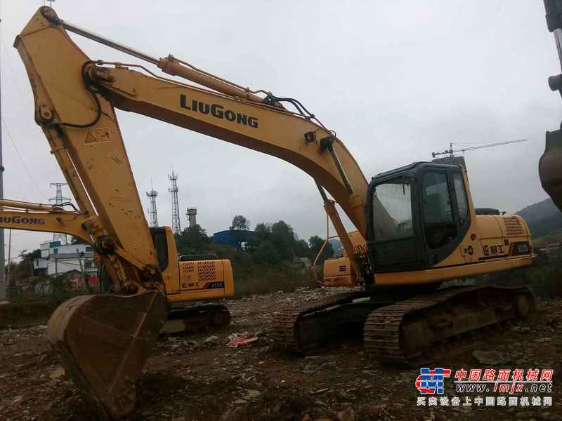 贵州出售转让二手6809小时2010年柳工CLG920D挖掘机