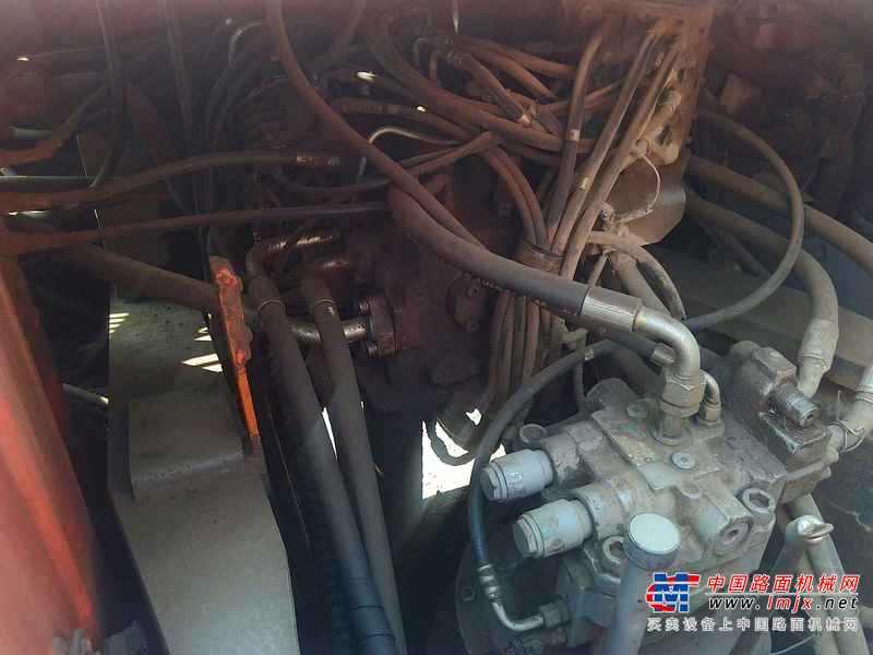 山西出售转让二手8700小时2009年日立EX300挖掘机