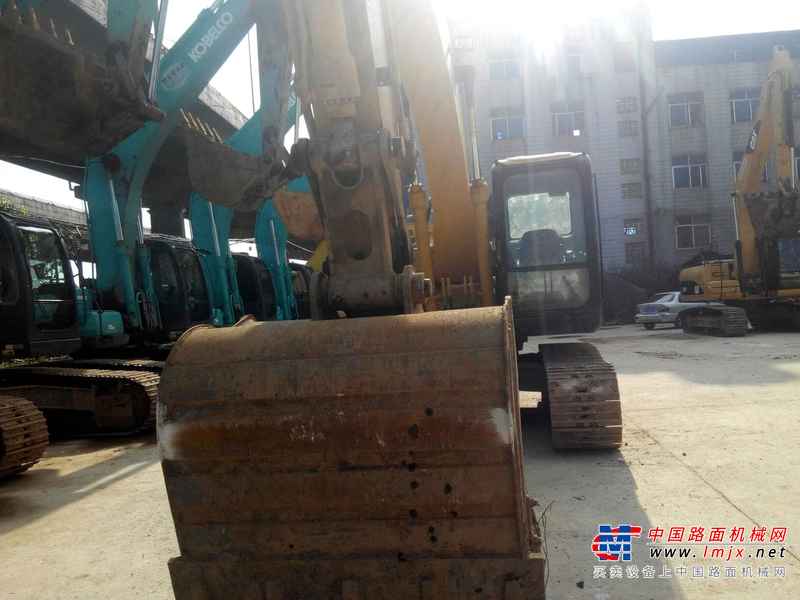 云南出售转让二手7000小时2009年卡特彼勒320C挖掘机