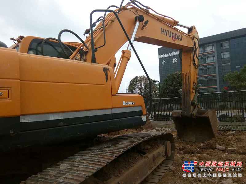 贵州出售转让二手5406小时2011年现代R275LC挖掘机