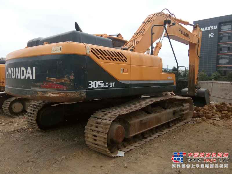 贵州出售转让二手5600小时2011年现代R305LC挖掘机