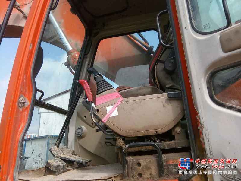 贵州出售转让二手7800小时2008年斗山DH225LC挖掘机