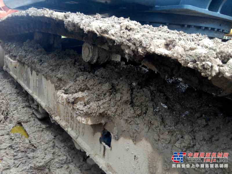 云南出售转让二手3500小时2013年神钢SK210LC挖掘机