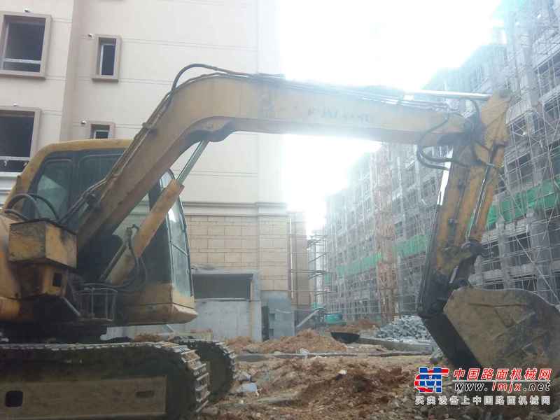 贵州出售转让二手14836小时2009年小松PC60挖掘机