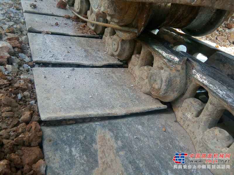 贵州出售转让二手9880小时2009年柳工225C挖掘机