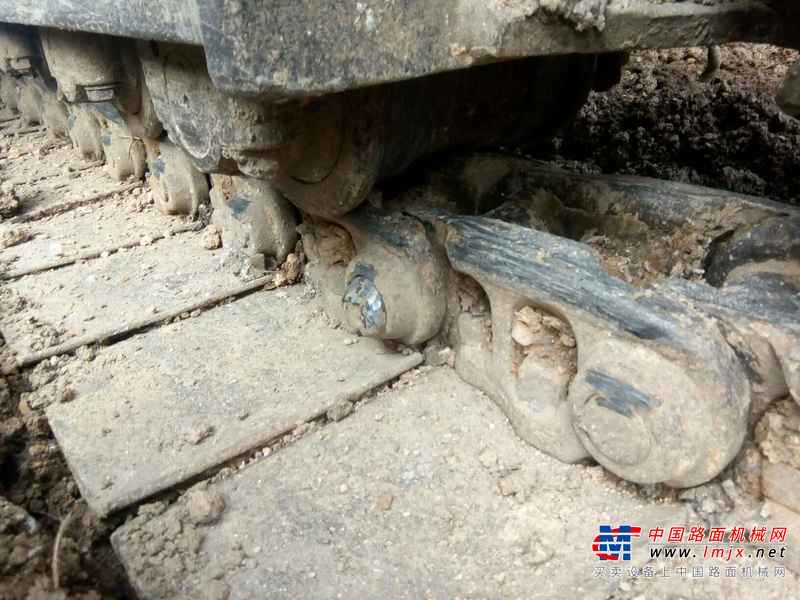 贵州出售转让二手11000小时2009年柳工205C挖掘机