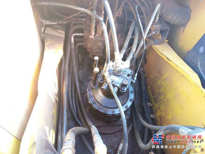 云南出售转让二手3800小时2011年神钢SK260LC挖掘机