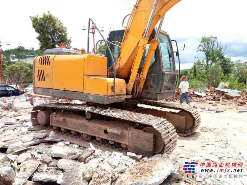 云南出售转让二手8920小时2013年现代R150LC挖掘机