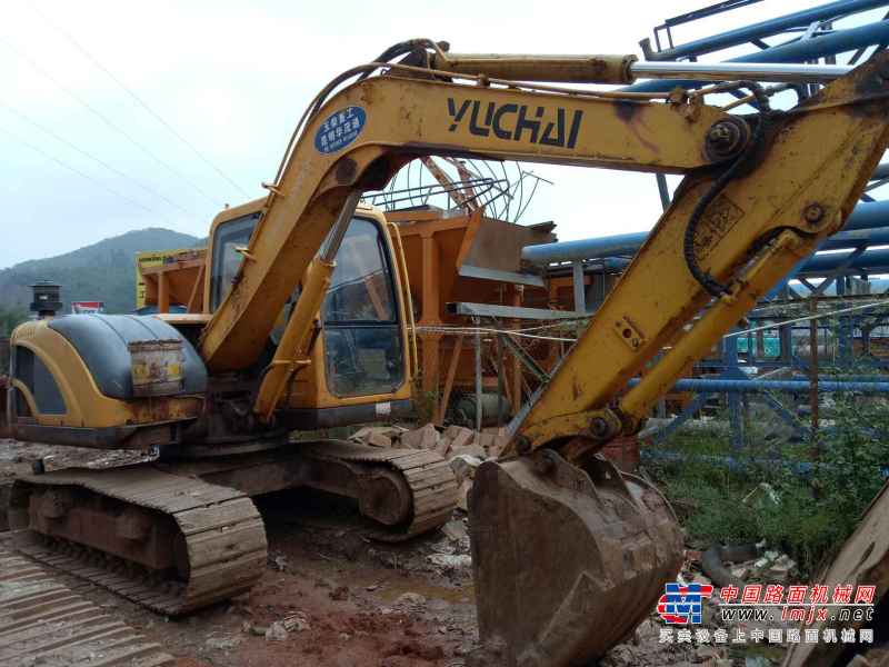 云南出售转让二手5741小时2010年玉柴YC85挖掘机