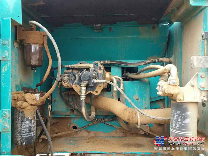 陕西出售转让二手6000小时2012年神钢SK260LC挖掘机