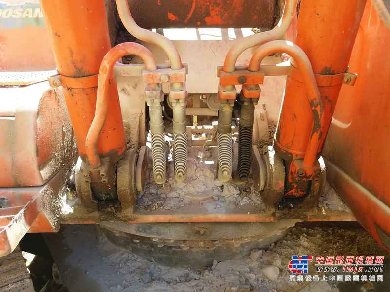 陕西出售转让二手7794小时2011年斗山DH300挖掘机
