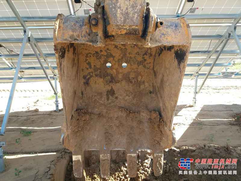 陕西出售转让二手10000小时2009年福田雷沃FR75挖掘机