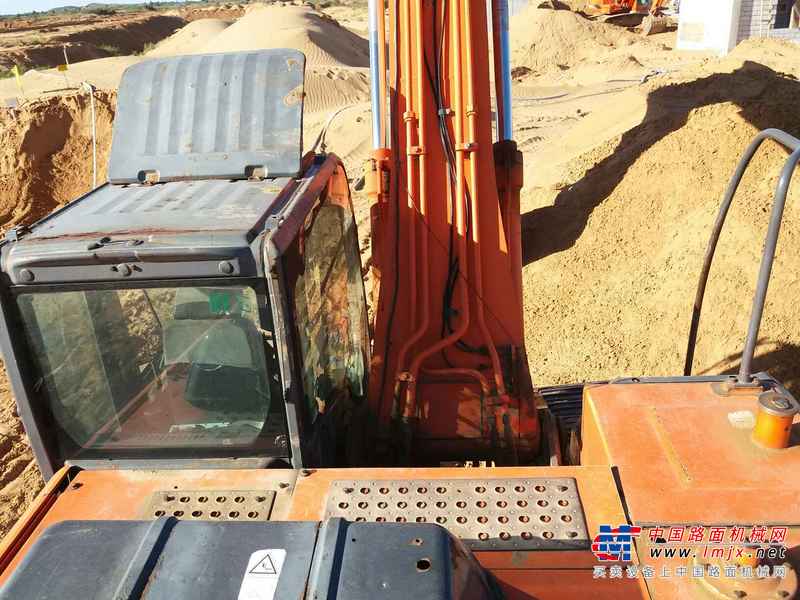 陕西出售转让二手6000小时2009年日立ZX250LC挖掘机