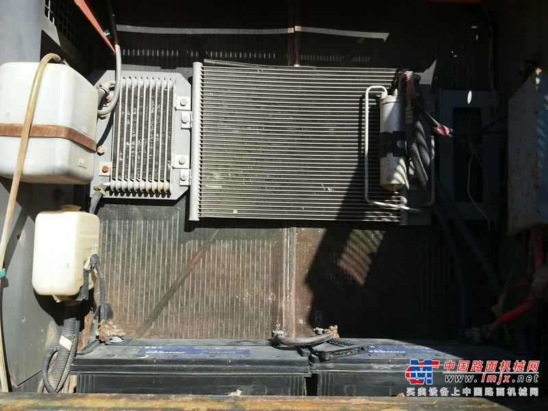 陕西出售转让二手6000小时2009年日立ZX250LC挖掘机